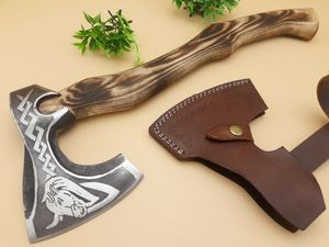 Hache décorative industrielle forgée à la main pour l'extérieur avec manche en bois, lame en acier au carbone gravée sur mesure OEM de qualité supérieure, tête barbelée - Product Image 2
