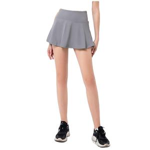 Jupe-short plissée unie taille haute personnalisée pour le padel et le tennis avec poches, pour femme, avec short intégré, 100% coton, séchage rapide - Product Image 3