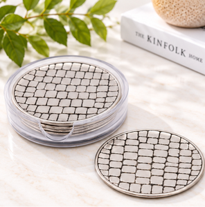 Dessous de verre rond en métal en laiton AK en argent fini antique ensemble de 6 sous-verres faits à la main à bas prix pour la décoration de table/ustensiles de cuisine - Product Image 4