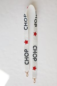 Bolso bandolera de lujo hecho a mano con cuentas de semillas, diseño nuevo y moderno de la marca GO VANDY, procedente de la India. - Product Image 2