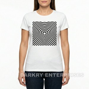 Camiseta Personalizada para Mujer, Color Azul Marino, Diseño de Corazón en Pixel Art, Estilo Retro, Fabricante de Ropa al por Mayor - Product Image 4