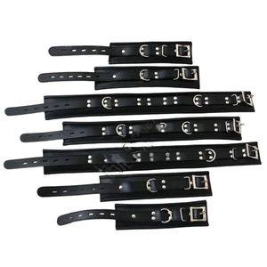 Ensemble de menottes en cuir de vachette de qualité supérieure avec surpiqûres et rembourrage renforcés - Product Image 5