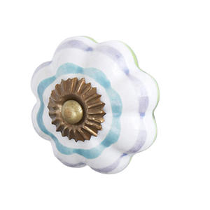 Bouton de meuble en céramique artisanal à motif floral avec finition à pois pour tiroir et armoire - Product Image 5