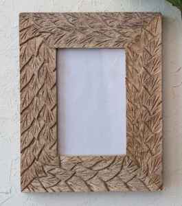 Cadre photo en bois massif fait main et personnalisé, nouveaux designs classiques, prix de gros à des fins décoratives - Product Image 1