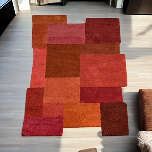 Tapis d'appoint géométrique moderne et contemporain en laine et viscose tufté à la main, à poils ras, rectangulaire irrégulier, patchwork vert coucher de soleil - Product Image 6
