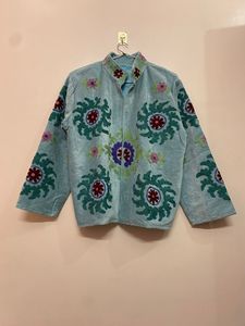 Handmade Vintage Suzani Embroidered <b>Winter</b> Short Velvet Jacket with Pocket Windproof and Breathable Filled with Cotton - Product Image 3