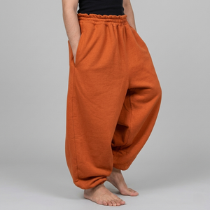 Fabrication sur mesure de pantalons de survêtement style skate, joggers style campus, vêtements personnalisés en gros - Product Image 4