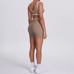 Custom 2026 Seamless 2 Piece Yoga Set Scoop Neck Crop Top High Waist Shorts Contrast Binding Solid Color Sport Wear - Product Image 3