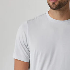 Conception de logo personnalisé avec manches courtes et design de haute qualité à prix d'usine compétitif pour les acheteurs en gros / T-shirt homme - Product Image 3