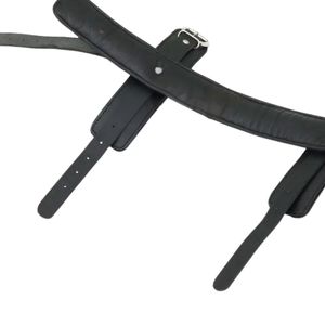 Esposas de Cuero para Muñecas y Muslos con Acolchado Suave y Ajuste Seguro - Product Image 6