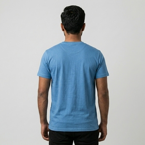 Camiseta de Algodón para Hombre, Corte Regular, Color Azul Sólido, Cuello Redondo, Manga Corta, Estilo Casual de Punto Jersey - Product Image 2