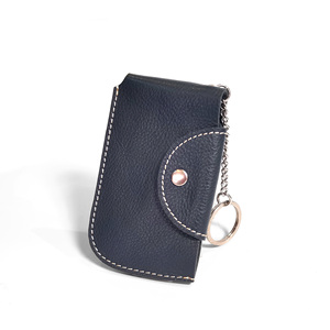 Cartera de Cuero Vacuno Genuino Castello de Alta Calidad, Mini Cartera para Tarjetas y Llaves, Unisex, Delgada, 5 Colores, Forro de Poliéster, Cierre con Broches - Product Image 3