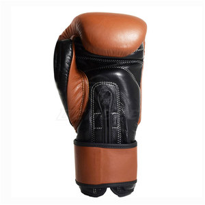 Guantes de Boxeo Ajustables a Precio Razonable, Diseño Personalizado, Hechos en Pakistán, Guantes de Boxeo Ligeros - Product Image 4