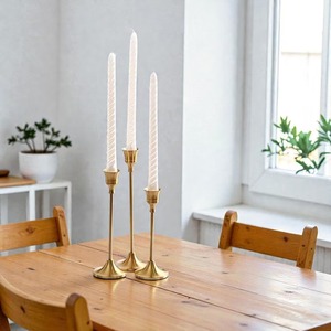 Porte-bougie en métal artisanal de qualité supérieure pour la décoration de la maison, les mariages et les fêtes, disponible au prix d'exportation - Product Image 1