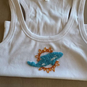 Top Bohème Vintage Femme à Col Ouvert Taille Unique Débardeur Court Col en V Tendance en Soie Tricotée avec Rubans Creux - Product Image 1