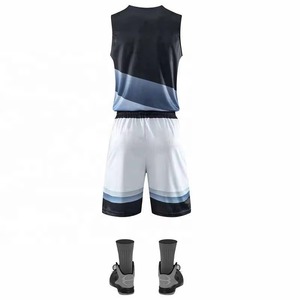 Tenue de basketball style streetwear, design athlétique urbain, coupe confortable, idéale pour l'entraînement en extérieur, les matchs et les sports décontractés - Product Image 5