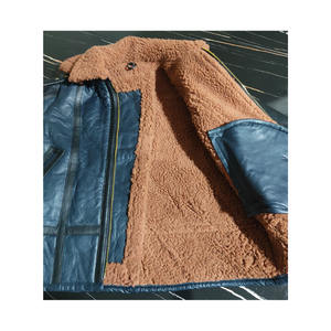 Veste en cuir de mouton respirante et coupe-vent de style universitaire pour femme, personnalisée, de qualité supérieure, vente en gros OEM, hiver - Product Image 1