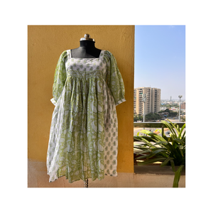 Nouvelle Arrivée 2026 Robe MIDI Légère en Coton Vert à Motifs Floraux 100% Coton Tenue Respirante Écologique pour Femme - Product Image 1