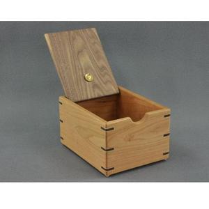 Elegante Caja de Almacenamiento de Madera con Bisagras, Plegable, de Gran Capacidad, para Guardar Mancuernillas y Cubiertos - Product Image 5