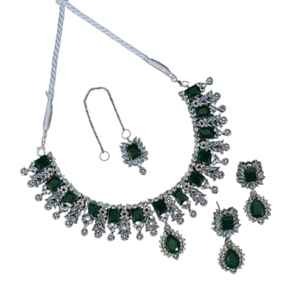 Conjuntos de Joyería de Circonio Tradicionales Indios y Pakistaníes Hechos a Mano, Estilo Bollywood, Chapados en Oro Antiguo para Bodas - Product Image 1