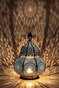 Faroles Marroquíes Elegantes de Metal y Vidrio con Lámpara de Farol y Portavelas Colgantes para Decoración del Hogar, Diwali, Eid, Navidad - Product Image 5