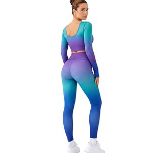Conjuntos de Yoga para Mujer en Color Turquesa y Morado Degradado, de Nailon y Spandex Premium, Agradable al Tacto, Duradero y Ligero - Product Image 2