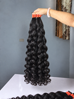 Cheveux humains bouclés bruts vietnamiens en gros, 100 % vierges, cuticules alignées, extensions de cheveux de donneur unique pour tressage