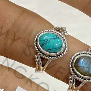 แหวนเงินแท้ 925 ประดับพลอยลาบราโดไรต์ ดีไซน์วินเทจโบโฮลายฉลุ ทำมือ - Product Image 2