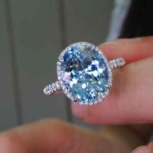 Anillo de Aguamarina Santa María en Oro Blanco de 18K, Hecho a Mano, Joyería Fina de Lujo para Compromiso o Boda, Regalo Elegante para Mujer - Product Image 4