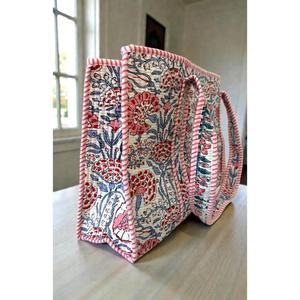 Sac fourre-tout en coton brodé bohème CRAFT HACKLE avec imprimé floral, fermeture ouverte, toutes saisons, toutes tailles, pour le shopping, Rajasthan - Product Image 1