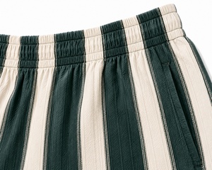Pantalones Cortos de Boxeo Unisex de Corte Regular con Rayas Verticales Verdes y Crema, de Poliéster/Nailon de Secado Rápido - Product Image 2