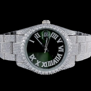 Reloj de pulsera para hombre, diseño moderno, esfera verde con números romanos, fecha automática, oro blanco, diamantes de moissanita, colección HipHop, el regalo perfecto - Product Image 1