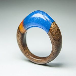 Anillo de Dedo de Madera y Resina Hecho a Mano, Joyería Única con Acabado Impresionante para Regalos - Product Image 5