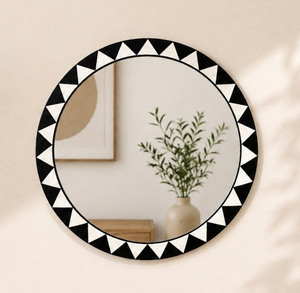 Cadre de miroir décoratif moderne en os incrusté, motif géométrique étoilé, écologique et fait main - Product Image 2