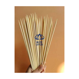 Bâtonnets de bambou durables et résistants à la chaleur, très demandés, pour la viande grillée, le poulet, les fruits de mer, les kebabs, la restauration facile. - Product Image 1