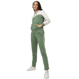Ropa de invierno de talla grande para mujer, sudaderas con capucha, conjuntos deportivos de dos piezas, nueva moda en oferta. - Product Image 1