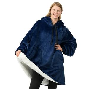 ผ้าห่มฮู้ดดี้ขนเฟลซเชอร์ปาคุณภาพสูงสำหรับฤดูหนาว พิมพ์ลายหรือสีพื้น ขนาดใหญ่พิเศษ สำหรับผู้หญิง ขายส่ง - Product Image 1