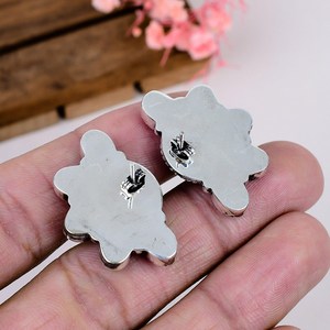 Pendientes de tuerca artesanales de plata de ley 925 con ópalo rosa y ónix negro, diseño de racimo, estilo vintage occidental con flor y gema, venta al por mayor - Product Image 2