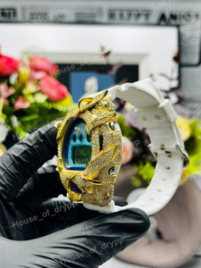 Montre au design unique sertie de diamants, montre numérique en moissanite VVS, montre hip-hop personnalisée, montre bling-bling - Product Image 3
