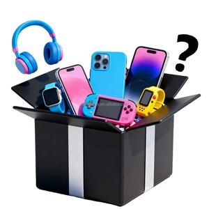 Caja Misteriosa de Electrónicos Personalizada al por Mayor con MOQ Bajo, 50 Artículos Mixtos para Venta Minorista y <span class=keywords><strong>Dropshipping</strong></span> en <span class=keywords><strong>Shein</strong></span> y Amazon - Product Image 2