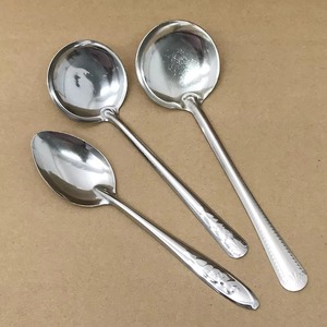 ชุดช้อนส้อมสแตนเลสราคาสุดคุ้ม ผลิตอย่างสวยงามโดยช่างฝีมือชาวอินเดีย สินค้ามาใหม่ในราคาประหยัด - Product Image 5