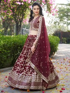 Burgundy Embroidered <b>Lehenga</b> Set Wedding Dress Two Piece Floral Border Dupatta Banarasi Style Bride Outfit - Product Image 6