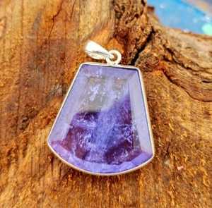 Elegante Colgante Vintage Hecho a Mano con Cristal de Tanzanita, Engaste de Bisel en Plata de Ley 925, Oro, Regalo de Compromiso, Piedra de Nacimiento de Diciembre - Product Image 3