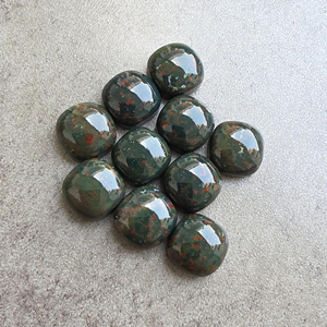 Cabochon en hématite naturelle, forme carrée coussin, dos plat, pierre précieuse calibrée, tailles personnalisées disponibles - Product Image 1