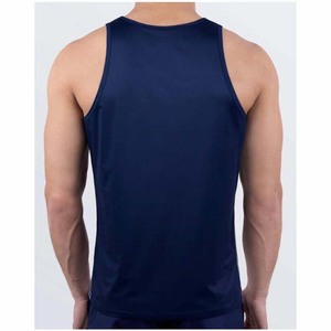 Débardeur sport blanc pour homme avec bordure marine, séchage rapide, tricoté, col rond, sans manches, pour entraînement, fitness et gym - Product Image 3