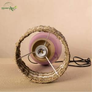 Lámpara de Mesa de Bambú Hecha a Mano, Diseño Moderno Minimalista, Iluminación Interior Ecológica - Product Image 3