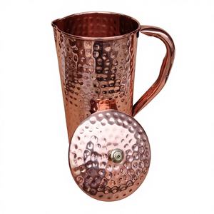 ชุดกาน้ำทองเหลือง 100% ทองแดง 50 ออนซ์ จาก Dream Crafts India Wholesaler ผลิตภัณฑ์รักษ์โลก สไตล์มินิมอล สำหรับเครื่องดื่มเพื่อสุขภาพ พร้อมหูจับทองเหลือง - Product Image 1