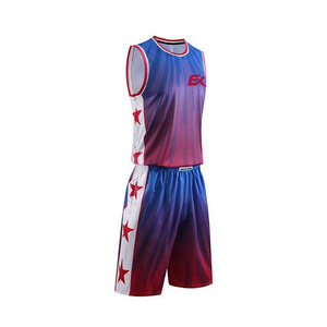 Conjunto de Uniforme de Baloncesto Sublimado Personalizado para Hombre, Camiseta sin Mangas con Pantalones Cortos, Degradado Azul Rojo, Ropa Deportiva que Absorbe la Humedad - Product Image 4