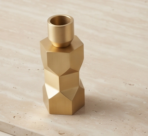 Porte-bougie moderne en métal finition or, design géométrique hexagonal à facettes, support de pilier, centre de table, décoration intérieure - Product Image 2