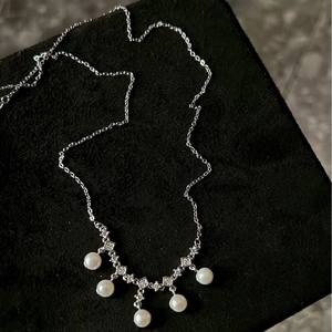 Collar de Perlas de Agua Dulce para Mujer 2024 con Zirconia Dulce, Flecos de Gota de Agua, Estilo Lujoso y Ligero, Exquisito, Nuevo y Popular - Product Image 1